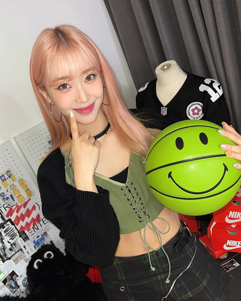 _o3_l3_'s tweet photo. 수민아 웃기만 하자 🫶 https://t.co/POFVMGPhsw