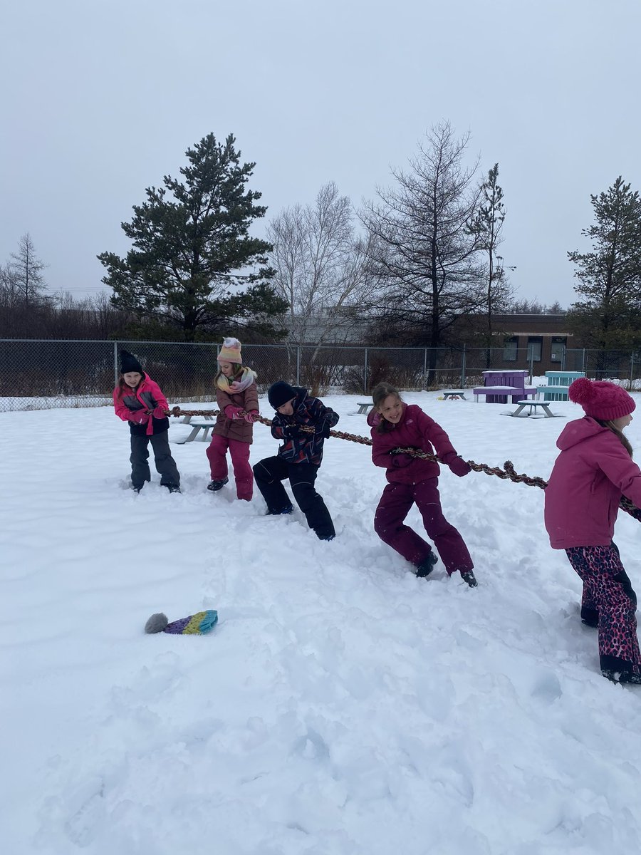 What a great end to our #NLEduWeek2023 activities. #dartoutdoors was a huge success and our students had the best day!! We are all #BetterTogetherNL 💚🌈<a href="/NLTeachersAssoc/">NLTA</a> <a href="/schoolsportsnl/">School Sports NL</a>