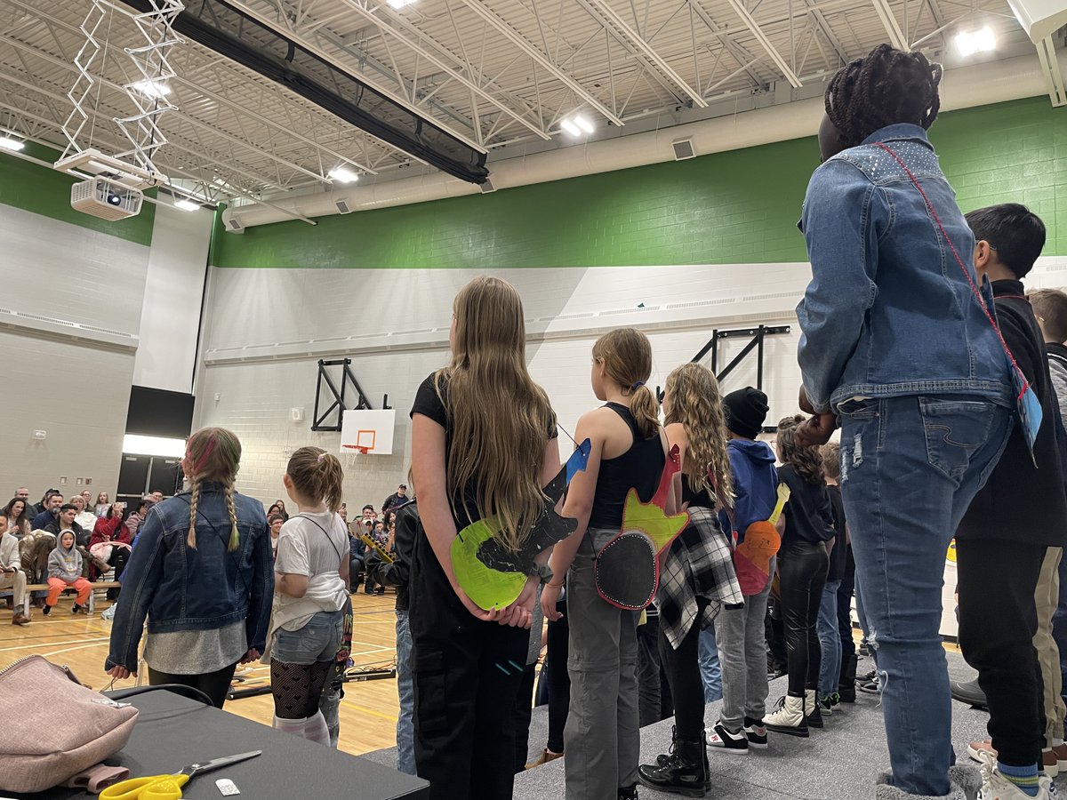 MrVeronese's tweet photo. Wow, Sibylla Kiddle Rocks!  An amazing night of music, dancing, and rocking out! Thank you to @MsMaynes for your hardwork. @yyCBEdu @KiddleCBE https://t.co/BVyUDg7Tso
