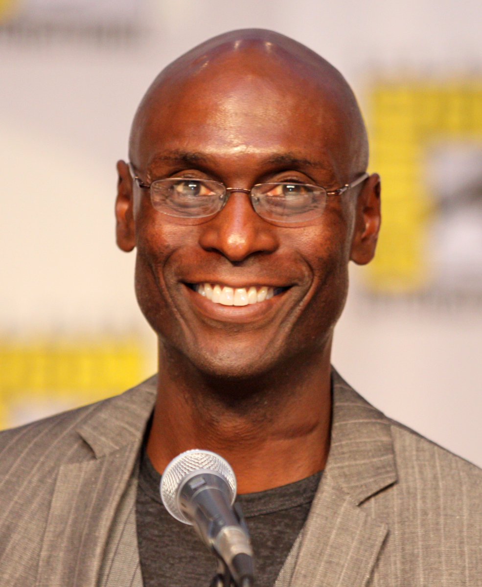 wtfixur's tweet image. Today, the Destiny community has suffered a tremendous loss.  Lance Reddick, known to us as the voice of Commander Zavala—and an avid Warlock player—died of natural causes at 60.

With his passing, the world has lost a major talent, and we have lost a tmz.com/2023/03/17/the……