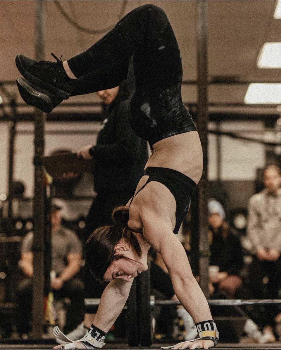 BornToFlyMJ's tweet image. Such a badass Warrior