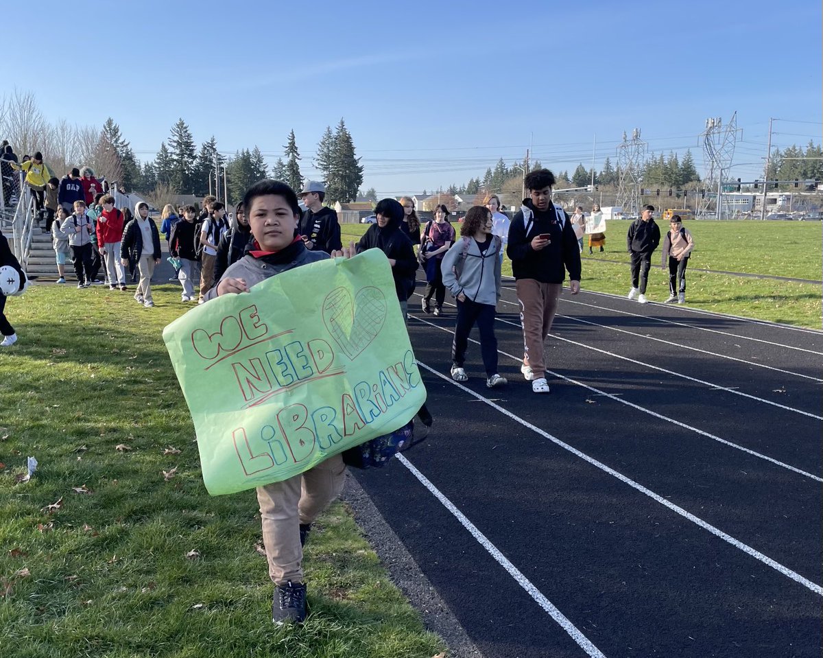 I’m touched that the Cascade students peacefully made their voices heard this morning about potential budget cuts. I’m  also honored to be their teacher librarian. You can join their voices by signing our petition: saveschoollibrarians.org/evergreen