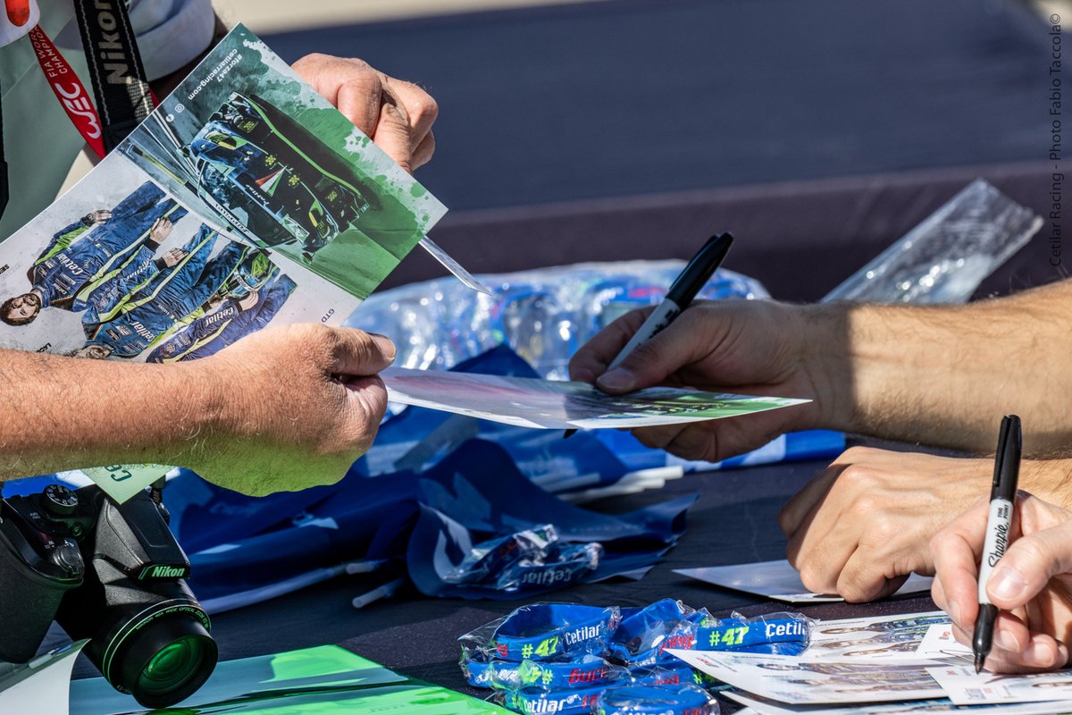 CetilarRacing's tweet photo. #TwelveHoursofSebring Today's autograph session. 
Allways a super, super nice moment to live with our fans. 😍💙💚 #FabioTaccola images @sebringraceway @IMSA https://t.co/1SrCGuatAM