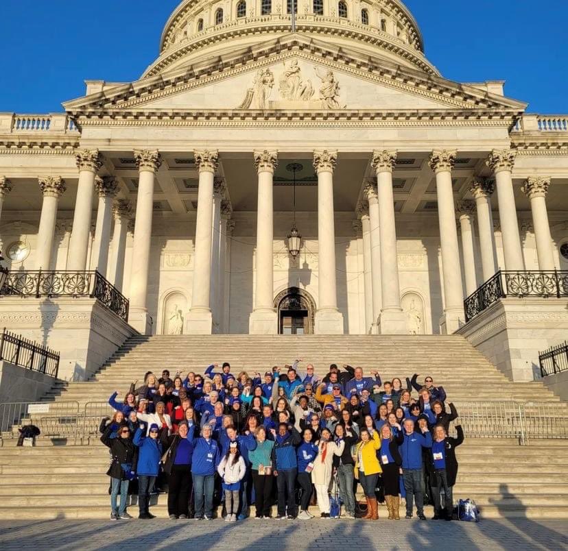 ARosen380's tweet photo. From the Senate to the House then to the @WhiteHouse , over 50,000 steps and memories to last a lifetime!
@FightCRC
#colorectalcancer #cancer #cancerpolicy #policywork #cancerresearch #cancerprevention #strongarmselfie #crcsm #ayacsm https://t.co/z2q13Uhazb