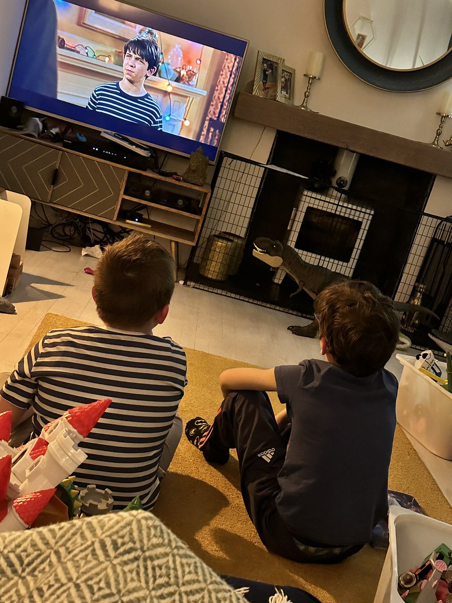 IamLilyP's tweet photo. Charlie’s got a pal over and they’re watching diary of a wimpy kid. 

Im hurt that I’m the same age as the actors cast to play the patents in such movies https://t.co/7NoTEXY5gP