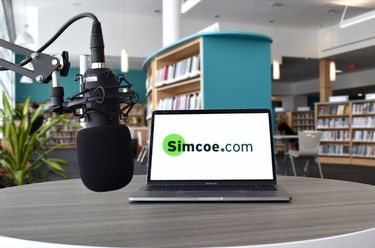 The latest episode of Inside Simcoe is now live. This week, we talk cyberbullying, SIU charging an OPP officer, the return of Special Olympics, and more, only on <a href="/SimcoeNews/">Simcoe.com</a>
 
simcoe.com/news-story/108…