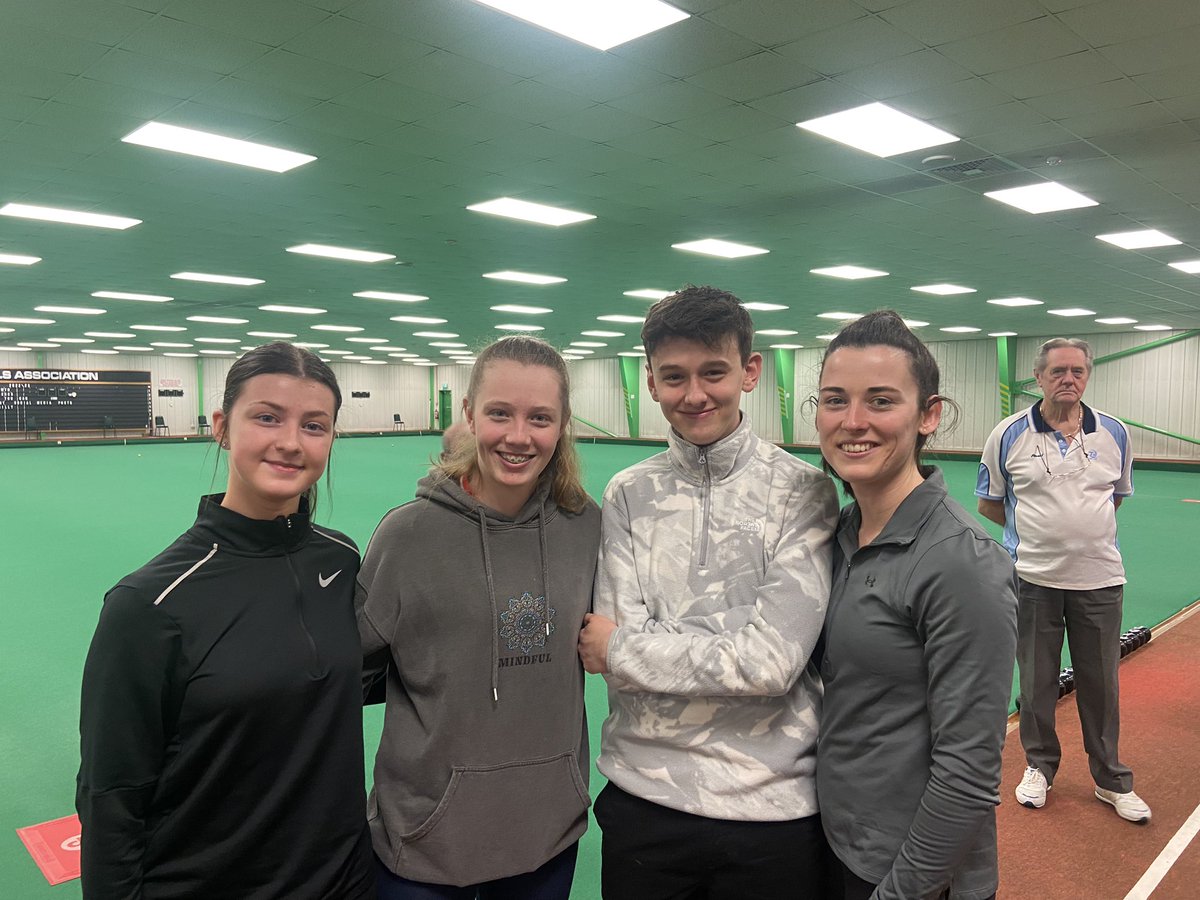 sport_leisure's tweet photo. Today #teamCaerphilly raised over £407 for comic/sport relief. 
Well done to everyone that took part👏🏼
Thank you to Islwyn  Bowls centre for hosting us 😊 https://t.co/h8m0HoWAA8