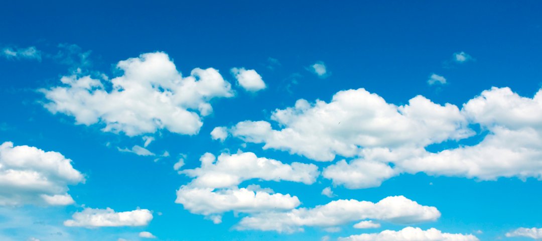 A procura por profissionais de TI será de 420 mil pessoas até 2024 e o Brasil forma apenas 46 mil por ano, segundo a Brasscom. Com a média de 23% de mulheres ocupando cargos em #tecnologia, queremos fomentar com o <a href="/awsusergroupsp/">AWS User Group São Paulo</a> a ida delas ai mercado. Leve uma mulher às nuvens!