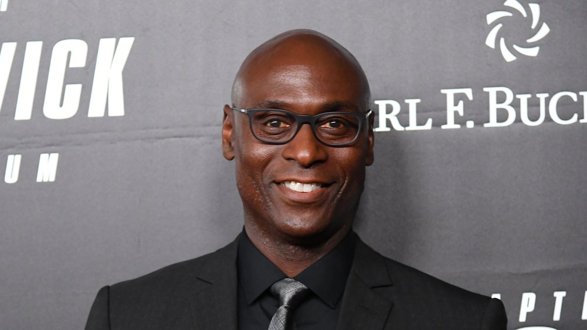 funnyordie's tweet photo. RIP Lance Reddick. An incredible actor, and so funny. He will be greatly missed https://t.co/H5afaz60Dp