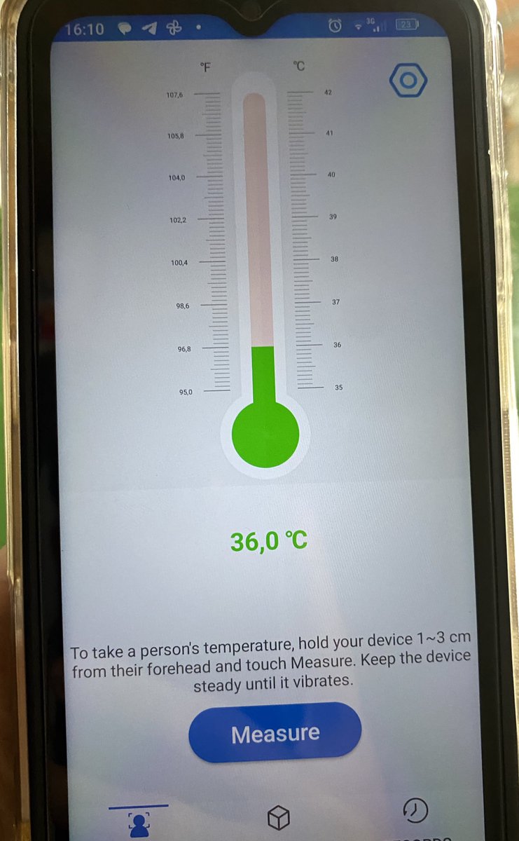 otavi0XI's tweet photo. MANO

O celular tem MEDIDOR DE TEMPERATURA CORPORAL, CAMERA MICROSCÓPICA, TRENA A LASER (SIM UMA PORRA DE UMA TRENA A LASER)

E ainda vem com um microscópio e um  ENDOSCÓPIO pra plugar. VTNCCC KKKKKKKK https://t.co/2bVKjoORN4