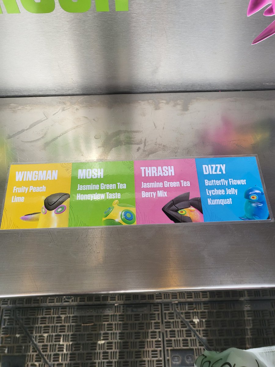 iblinkforu's tweet photo. valorant bubble tea truck in berlin 🧋#VCTBERLIN https://t.co/s1Kv1P2yzr