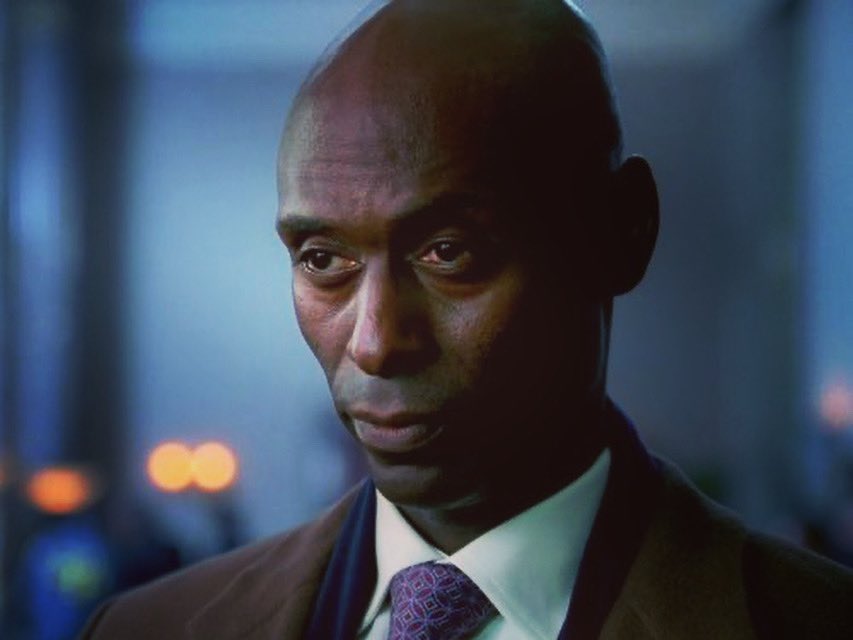 jeffpinkner's tweet photo. God bless and rest in peace to the kind, wonderful and brilliantly talented Lance Reddick. #FRINGE was blessed by the presence and grace of this dear man and I am forever grateful to have known him. https://t.co/CmAfLV0d5N