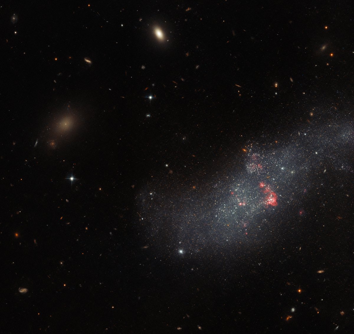 Skyheadliness's tweet photo. Check Out more Hubble Space Discoveries: https://t.co/PANnkt86vn
.
.
.
.
.
#NASA #ESA #Hubble #hubbletelescope #Space #skyheadlines https://t.co/7qRuQiyUOH
