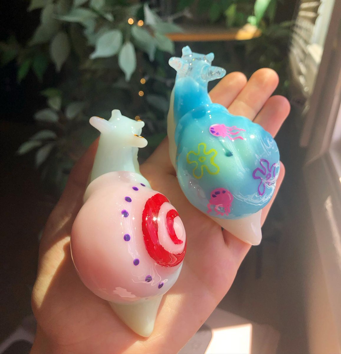 hazysnail's tweet photo. β¨πͺΈ Gary and bikini bottom snails:)
These are two of my favs that are available made to order in my shop!! I think the gary is my favππ«Άπ»
Resin: totalboat use HAZYSNAIL to save$$
#snailsofinstagram #petsnail #cutesnail #snails #spongebobart https://t.co/pbKGcnFi2p