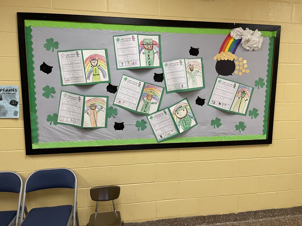 CommackSchools's tweet photo. Happy St. Patrick’s Day! ☘️🌈⭐️
Today a visiting leprechaun left us gold coins! #MrsRecek #WoodPark #StPatricksDay
#GoldCoins #Lucky #CommackSchools https://t.co/DFXDWJHQnk