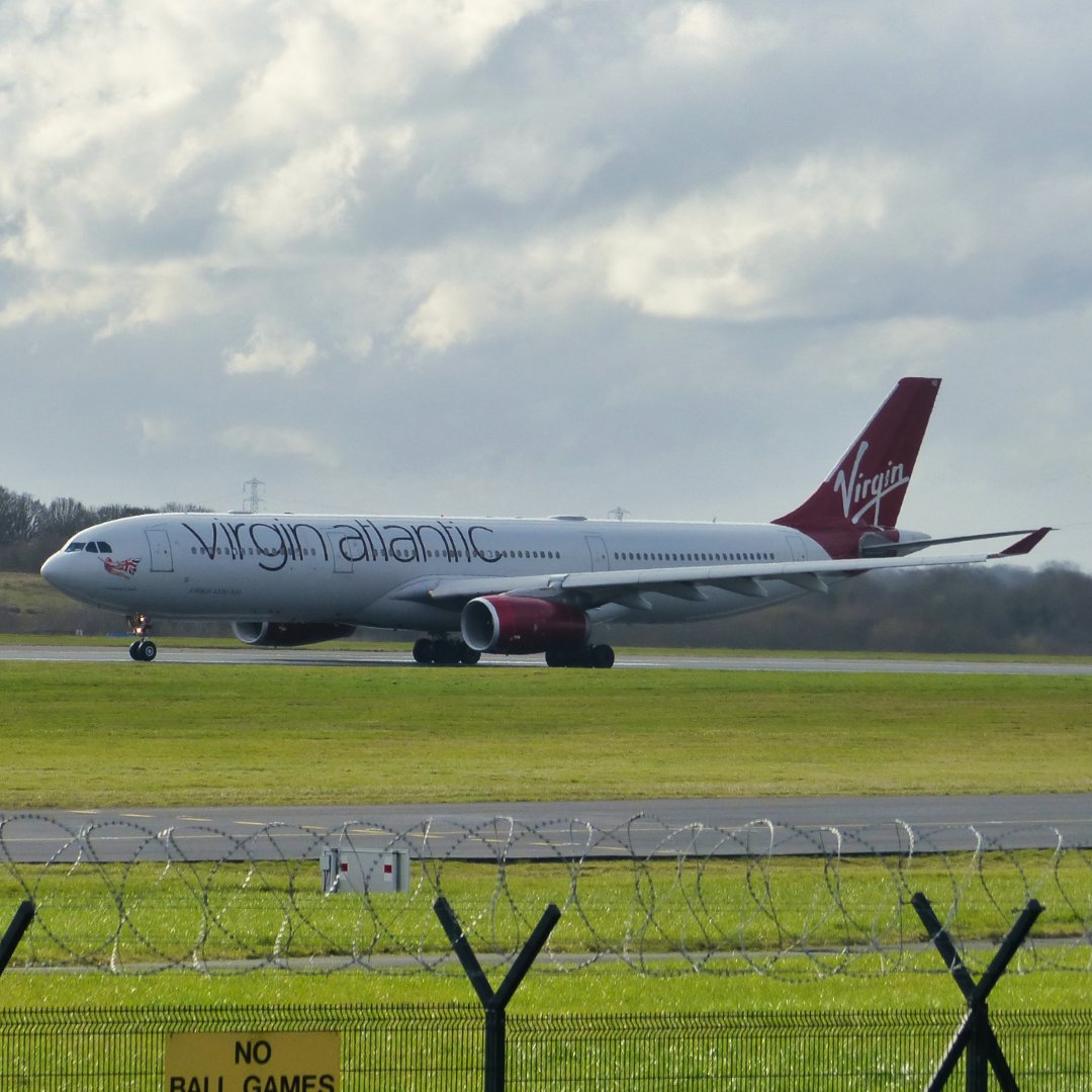 Michaelflying28's tweet image. Virgin Atlantic Airways Airbus A330-300 G-VINE departing Manchester Airport for Orlando International Airport 26.2.23.

#virginatlantic #a330 #a333 #a330300 #airbus330 #airbus333 #airbus330300 #airbusa330 #airbusa333 #airbusa330300 #a330_300 #skyteamalliance #skyteam #myskyteam