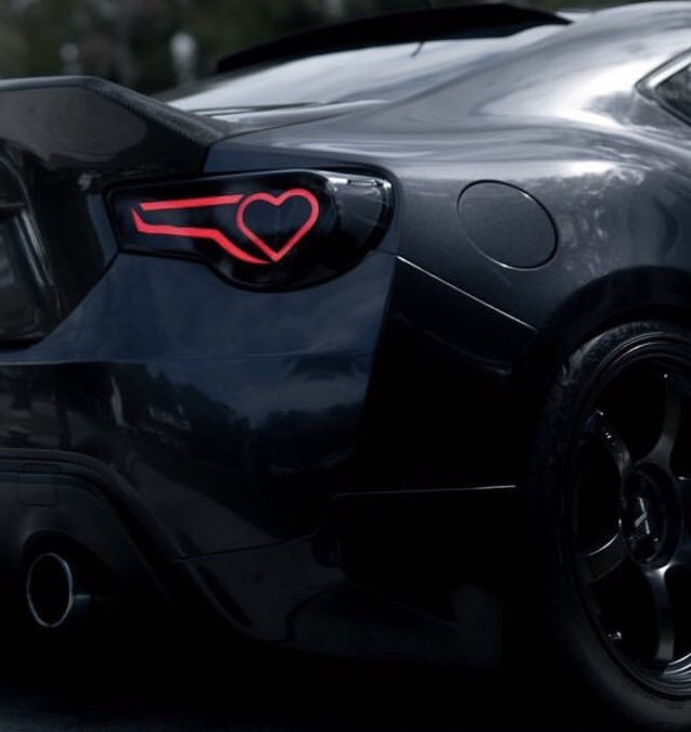 acid666host's tweet image. heart shaped tail lights