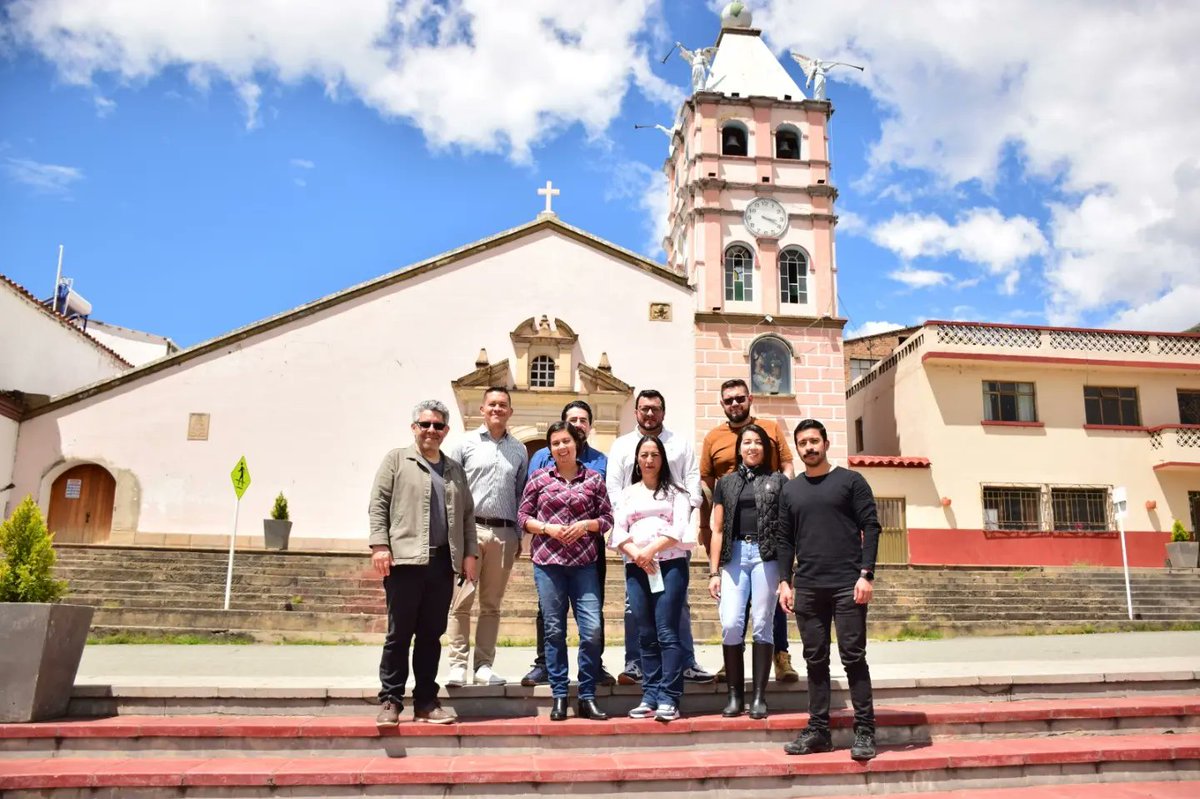 AlcaldPazDeRio's tweet photo. El @DNP_Colombia y el equipo del Proyecto @SwissTierrasCol apoyado por el Gobierno Suizo, a través de la Secretaría de Estado para Asuntos Económicos (SECO), seleccionaron al municipio de Paz de Río para implementar acciones de fortalecimiento institucional. Hilo🧵 https://t.co/ILGfB6dEAj