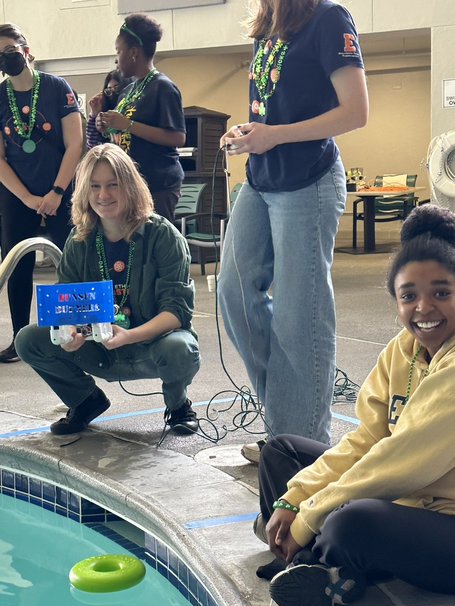 Cindy Curtis tweet media