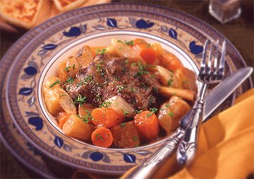 Irish stew is a meal native to Ireland that is traditionally made with root vegetables, lamb or mutton. This weekend give it a try using #Ontario Fresh Premium #Lamb. Here is an easy recipe for inspiration☘️lambrecipes.ca/recipes/irish-… <a href="/Ontariosheep/">Ontario Sheep</a>