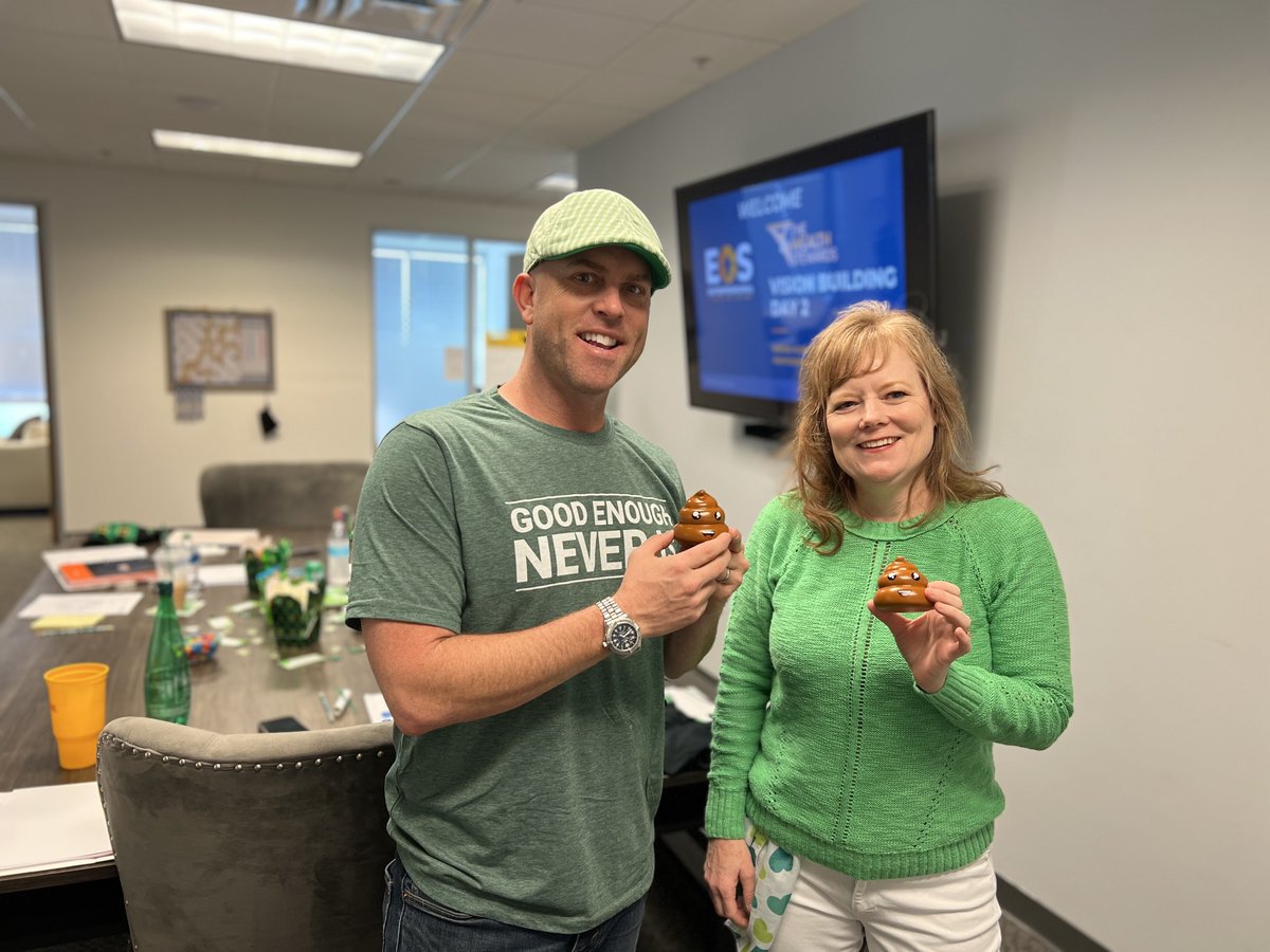 IronstoneHQ's tweet image. When youhold a #VB2 session on #StPatricksDay, everything turns GREEN! 🍀 @tws_finance represented their #IrishHeritage &amp;amp; brought #luckycharms to the #sessionroom. It must be the #LuckOfTheIrish (plus their hard work &amp;amp; determination) for gaining #Traction on their business!