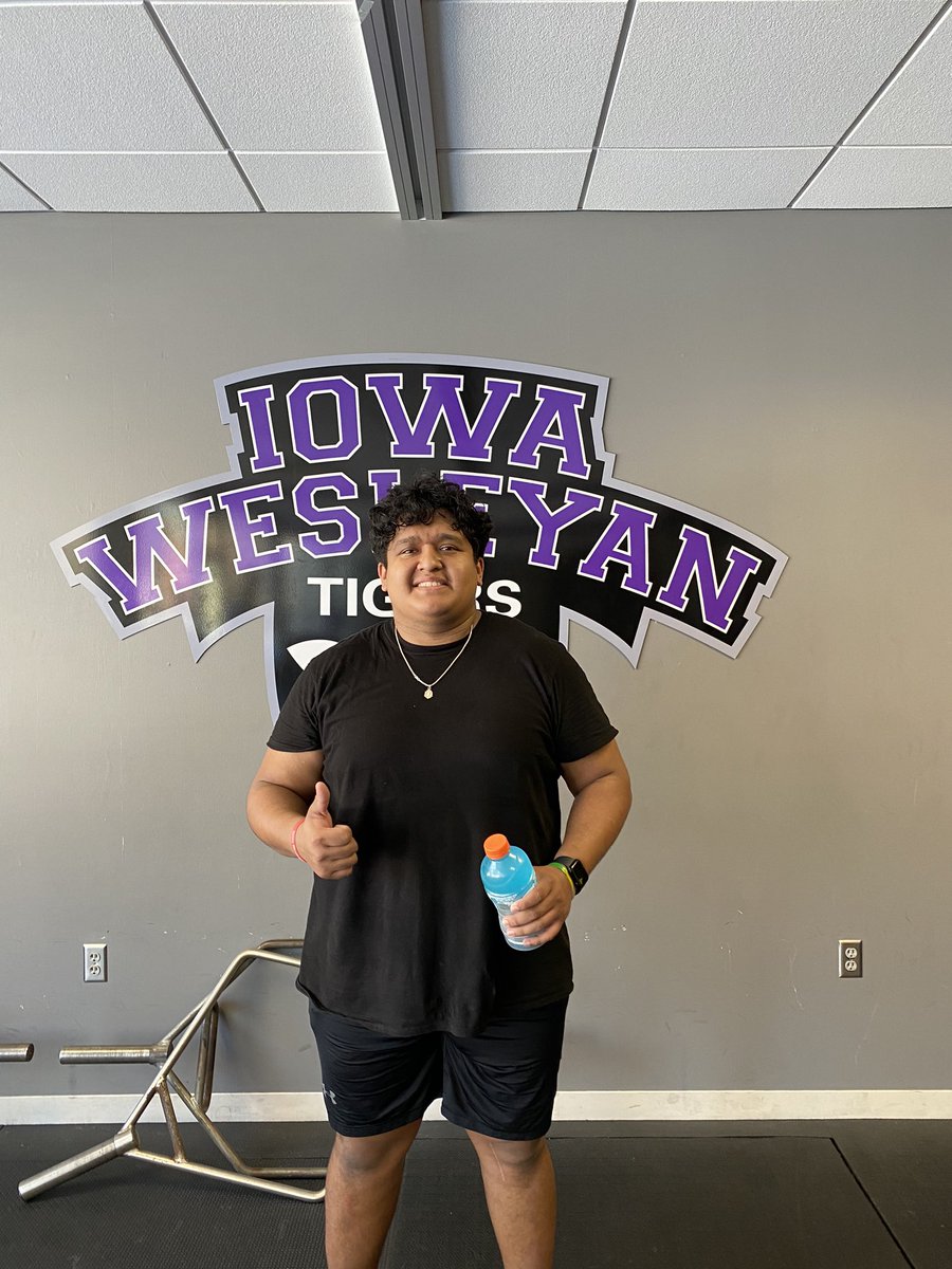 🚨🟣IRON TIGER OF THE WEEK⚪️🚨
 
Group 2: OL Jesus Carbajal
A new member of the two-time ITOTW Club!