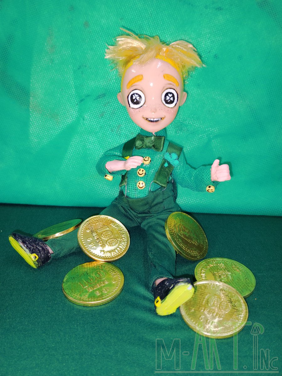 MerBleue666's tweet photo. HAPPY SAINT'S PATRICK DAY OR SAINT'S PADDY DAY!!! My Butters doll is here to spreay all his love and appreciation to this special day! Don't forget to wear green or get a pinch! โ๏ธ
#southpark #buttersscotch #saintpatricksday #saintpaddysday #dollcustom #dollcustomizing https://t.co/JYmgBX3l8O