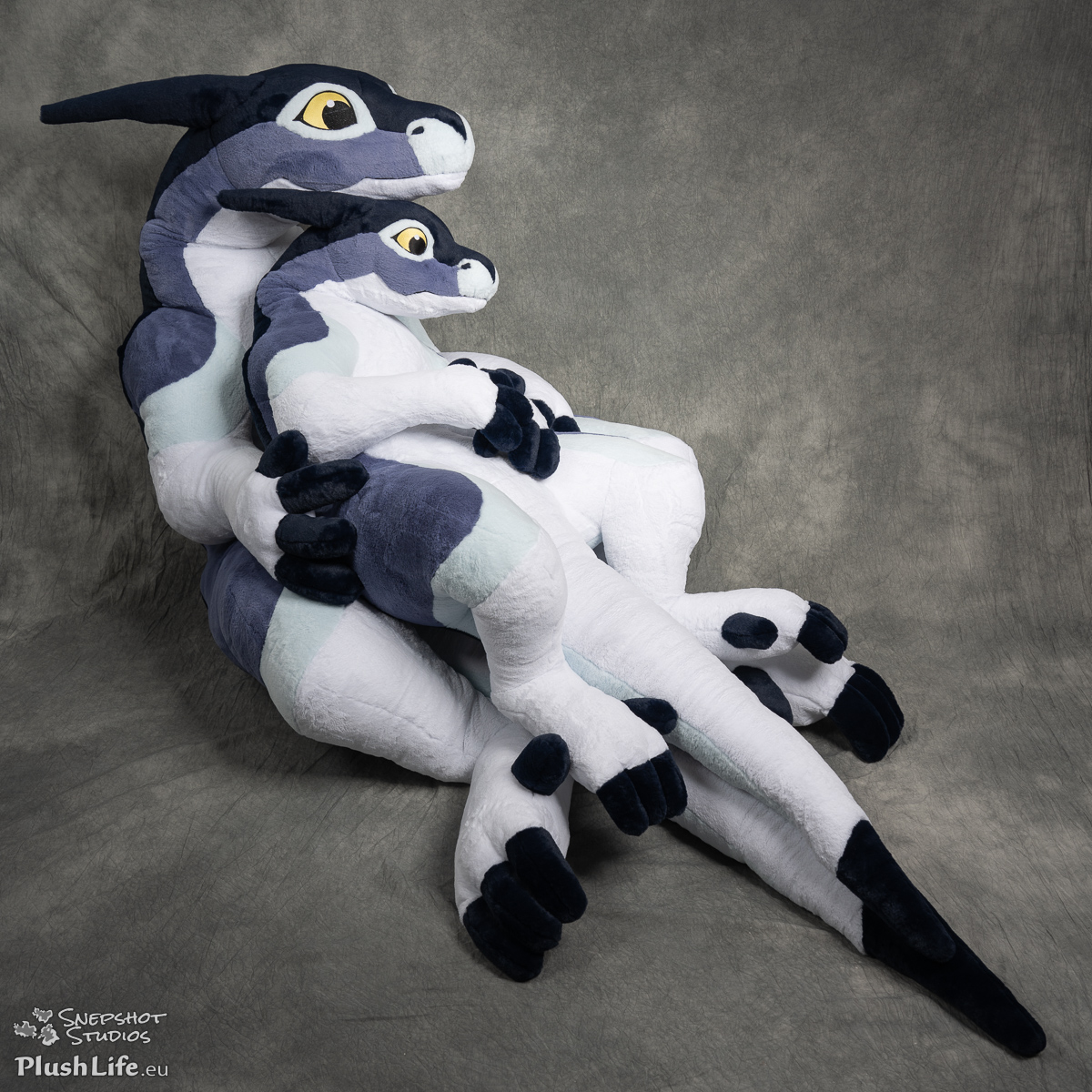 And preorders for Winston are open! Visit plushlife.eu for more information or shop directly at plushlife-plushies.myshopify.com

You can order all colors in standard and giant size. Preorders will remain open until July 23!