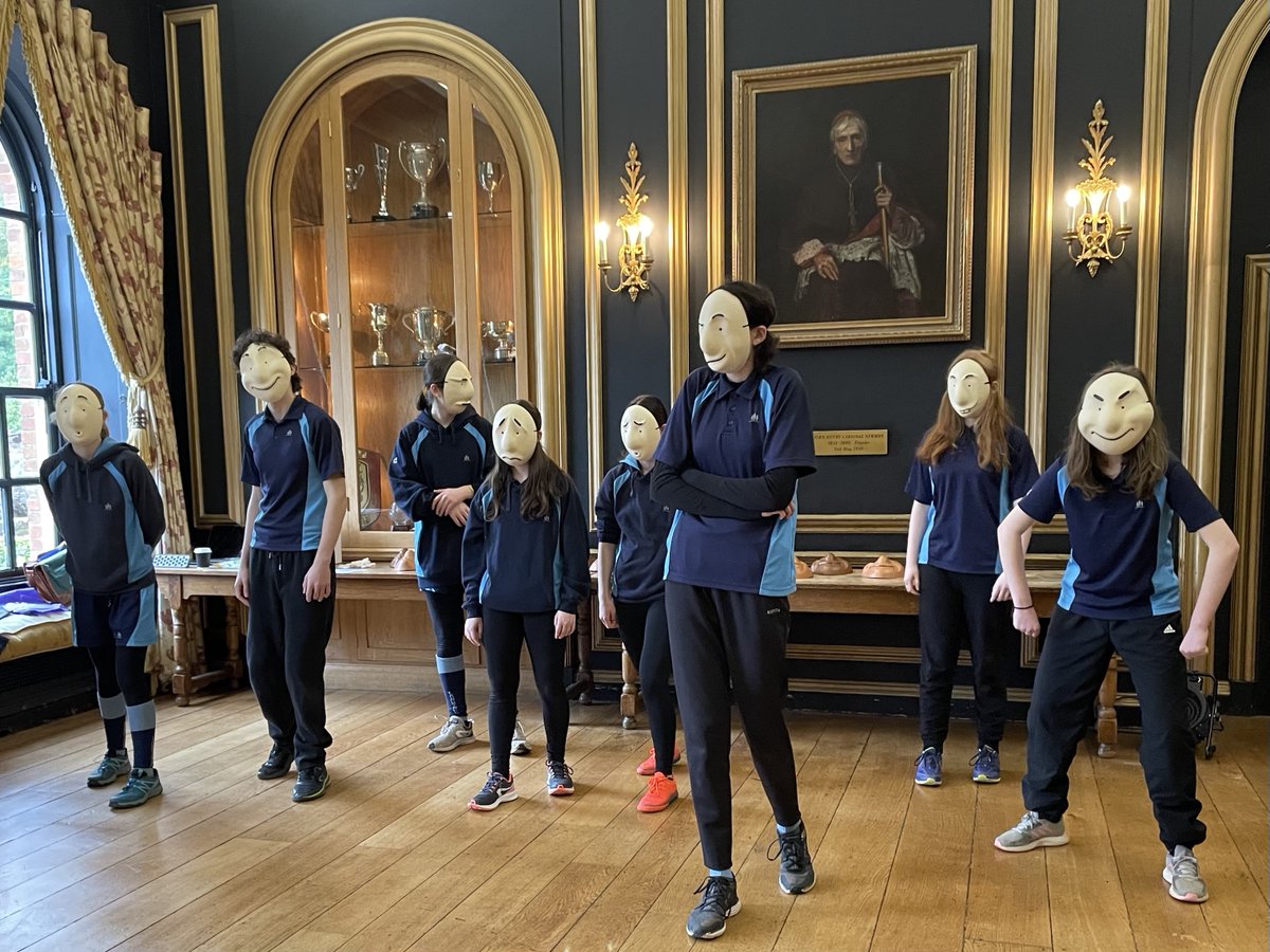 oratoryschool's tweet image. Brilliant #OratoryDrama #Partnership Day with #Langtree &amp;amp; @GillottsHenley pupils, exploring different ways of devising in Drama with @ThePaperBirds @franticassembly &amp;amp; @trestletheatre. Followed by an #OratoryPupil performance of &apos;The IT&apos;, their #DramaGCSE text.
#SchoolsTogether