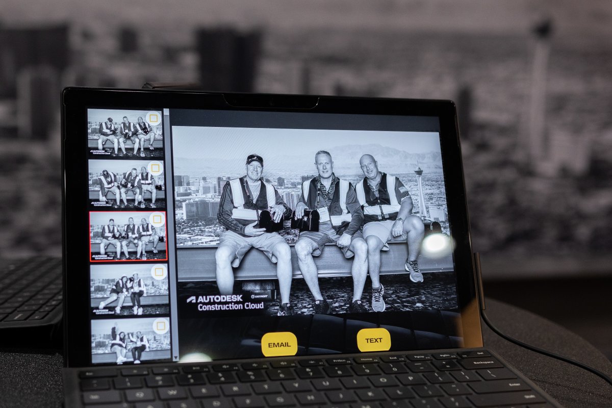 ADSK_Construct's tweet image. Happy St. Patrick&apos;s day from our team at #CONEXPOCONAGG! 🍀🍀
Come grab a photo at our booth.