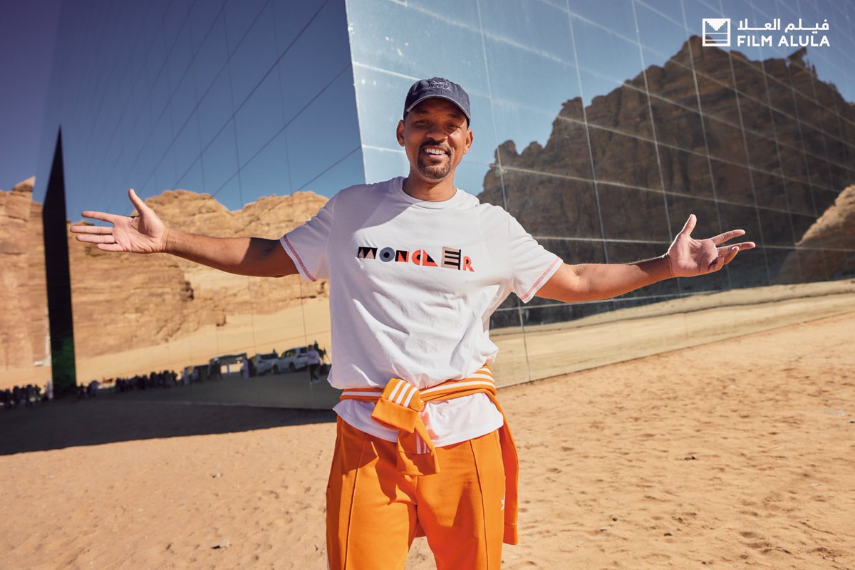 filmalula's tweet image. #SpottedinAlUla exploring ancient and modern architectural marvels, superstar Will Smith enjoys a day immersed in the breathtaking landscapes of #AlUla.
#FilmAlUla