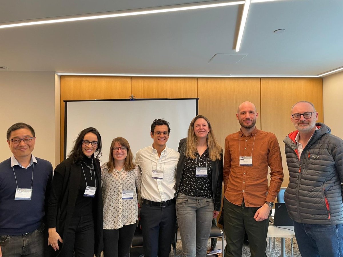 The #ISA2023 panel on Everyday peacebuilding was all about getting to know nice colleagues and inspiring exchange of ideas.💯

Thank you to the other presenters <a href="/Peace_SungYong/">SungYong Lee</a>, Maira Siman Gomes, <a href="/renatasumma/">Renata Summa</a>, <a href="/MatheusACSouza/">Matheus Souza</a>, Kristina Tschunkert, and thechair @rogermacginty.