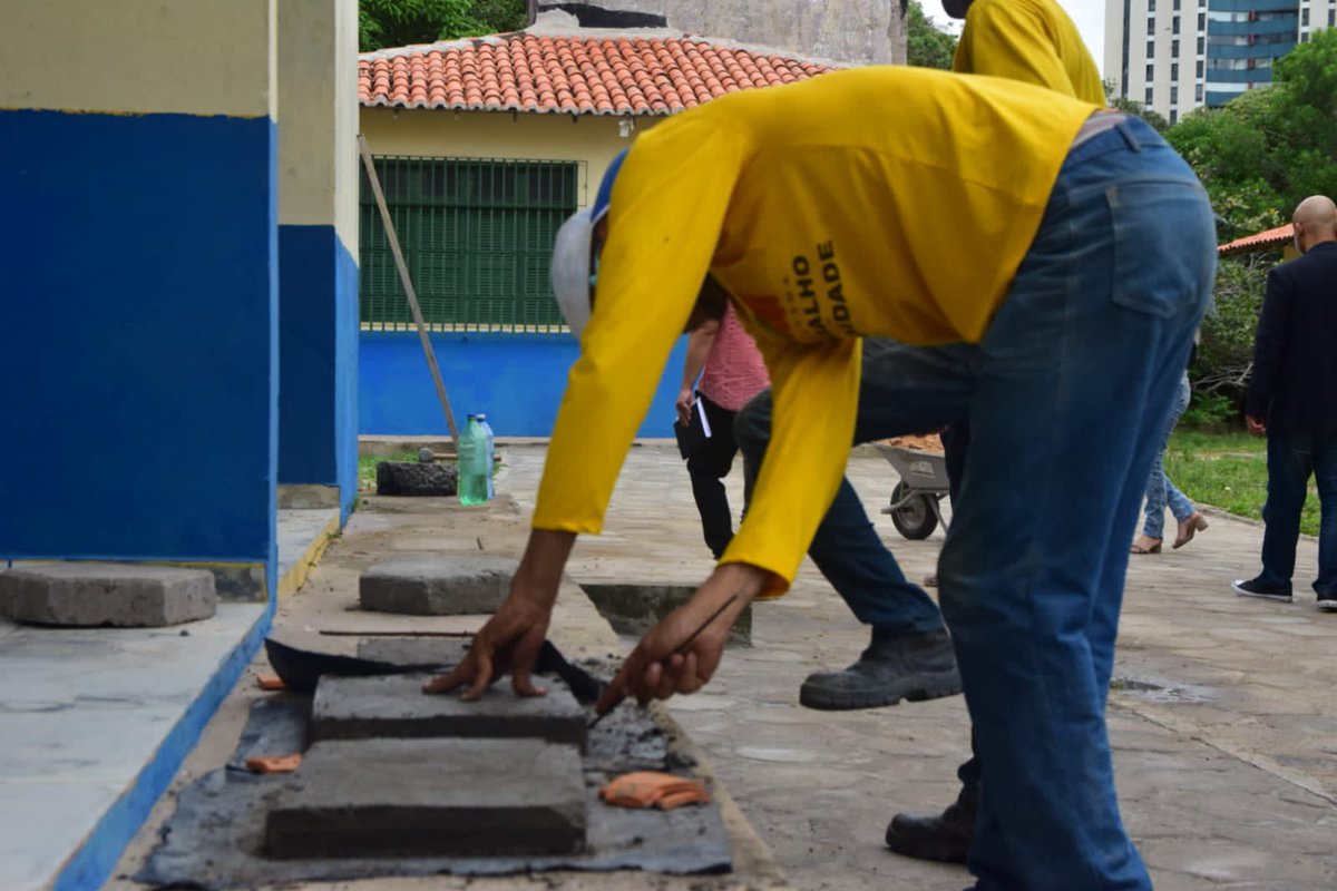 queiroz_raysa's tweet image. Durante visita ao Centro Social dos Servidores, tive a oportunidade de acompanhar o andamento das obras dos chalés. O objetivo é recuperar o espaço, que funciona como área de lazer, hospedagem e confraternização dos servidores públicos estaduais.