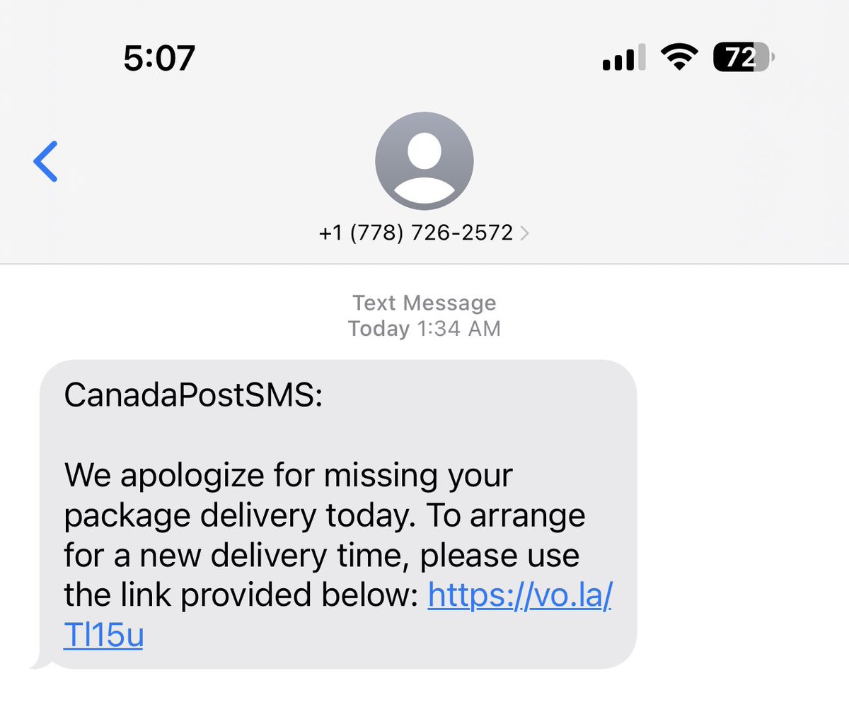ScotiaNovas's tweet photo. @GrnEyedGirl1970 Definitely a scam.. I got the same message and I am not expecting a package https://t.co/7EdMdhkvDZ