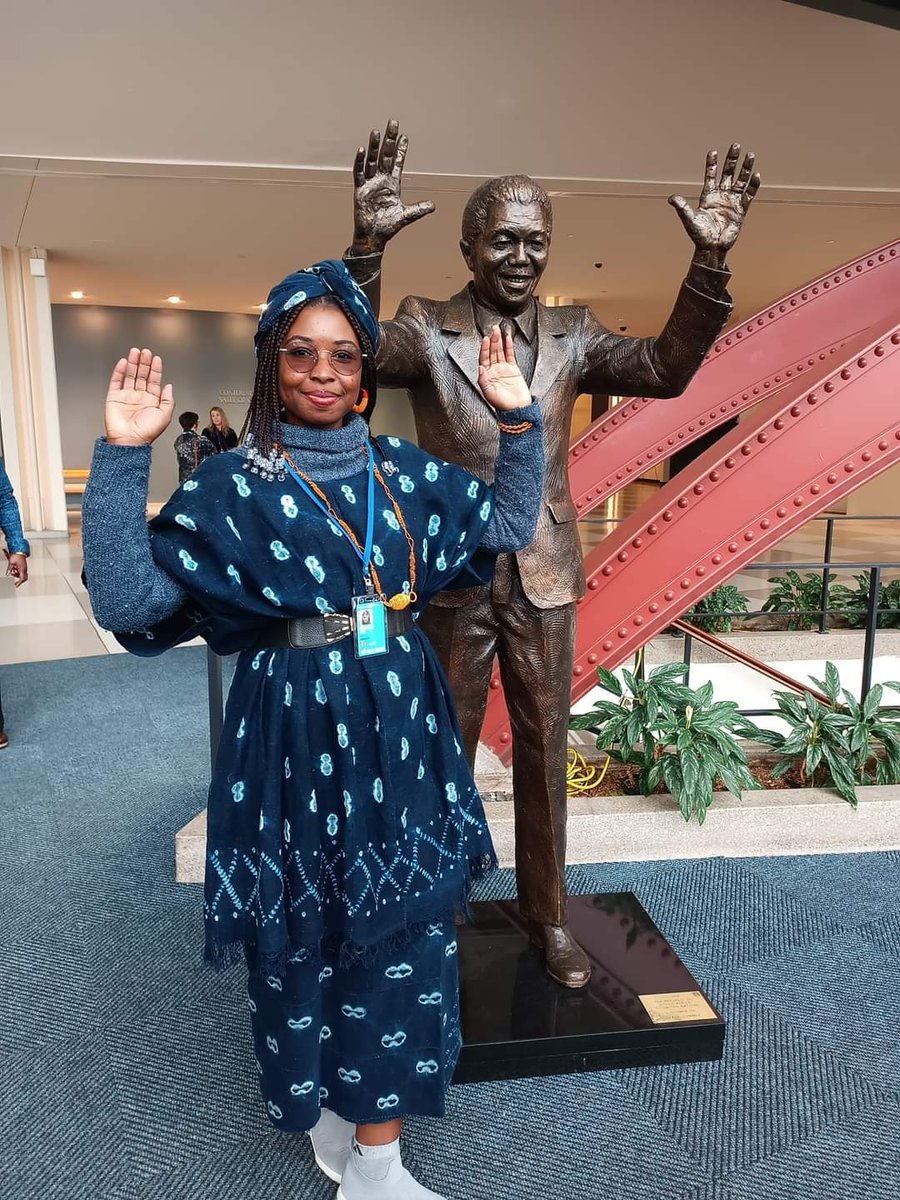 AicheGoumane's tweet photo. Représenter mon pays par un de ses habits traditionnels.

Au siège des Nations Unis
#GFoD
#CSW67
#New_York City
#Africa
 🇲🇱 Culture https://t.co/S3Vpv6Hejz