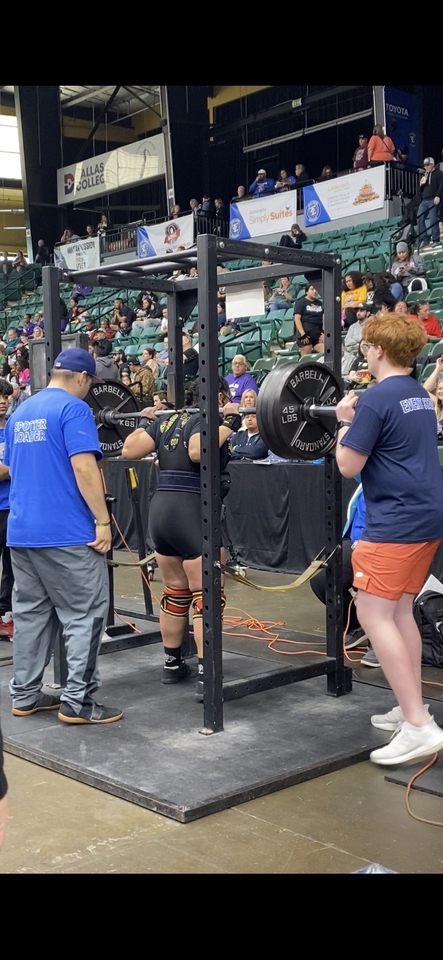 ConroePower's tweet image. The Lady Tiger Powerlifting team’s season was capped off with the THSWPA State Meet.

Congrats to these ladies for competing at the State meet!

Aubrie Devine-4th 
Ruth Lacayo-6th
Giselle Haylett 
Jayden Crowell
Kaylee Castillo-11th