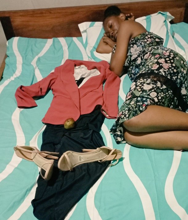 CharnelleKemda's tweet image. #ad
Demain est encore loin ? 
C'est comme si je vais rêver du #GuinnessBrightHouseParty 
Je suis déjà prête pour le stade annexe omnisports de bepanda🤧🤧

@KendoArsne1 tu dis quoi ? 🥹
#BrightHouse
#Guinness
#BlackBrilleDansTout