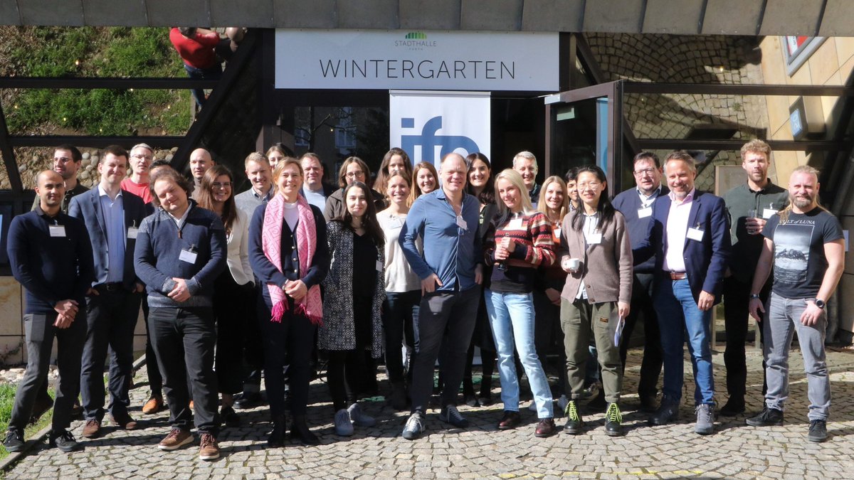 SarahNecker's tweet image. Many thanks to all participants of the 1st Ludwig Erhard ifo Conference on #InstitutionalEconomics. I’ve learned a lot about people’s perceptions and knowledge regarding state interventions in the market and had a great time. See you next year in #Fürth. @ifo_Institut @FAUWiSo