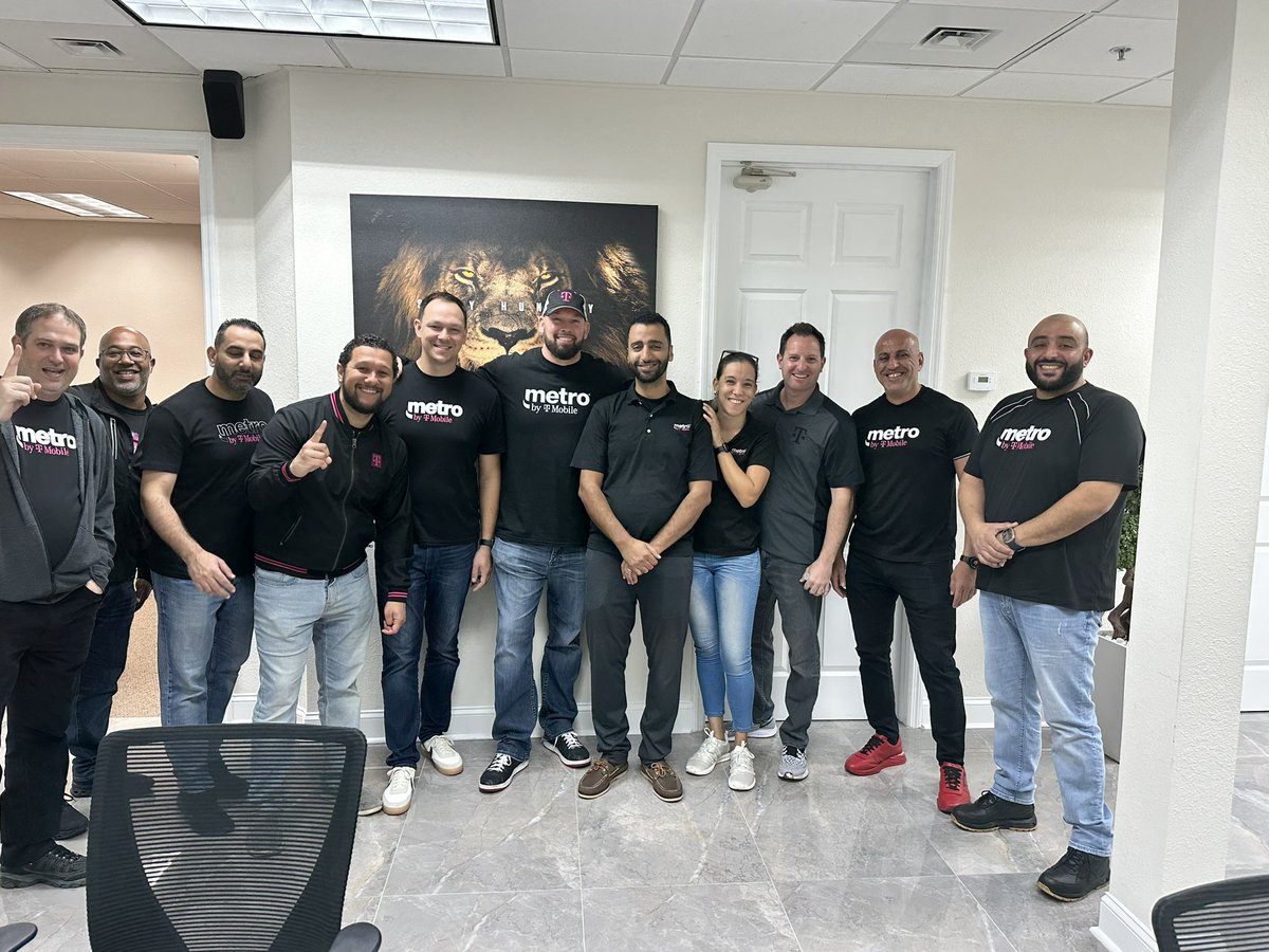 What an awesome morning we had with the Cellular Touch leadership team! A great way to kickoff an awesome partnership! I couldn’t be more excited about supporting such an amazing team! #OneTeam @GHengtgen @TonyCBerger @chad_filkins @SamBaez78 @_MSing_ @thayesnet