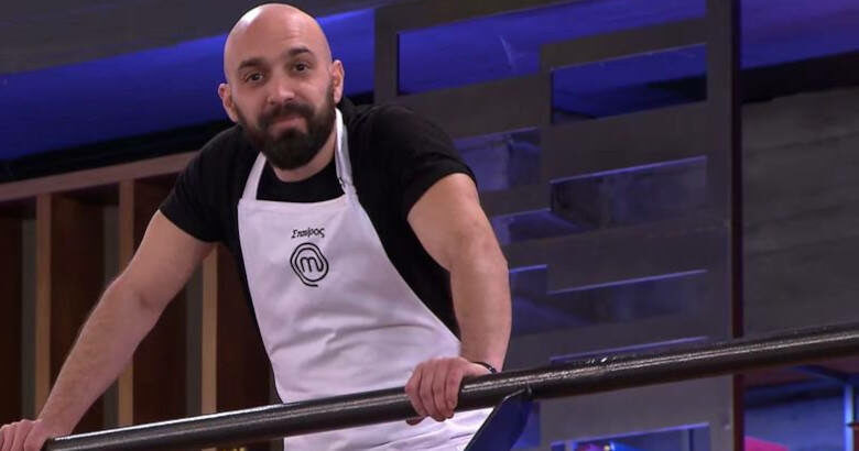 iAdono's tweet photo. Σεφ, τώρα που λείπει ο θείος Λεωνιδας να κατέβω εγώ κριτής; #MasterChefGR https://t.co/U0aZE38yz2