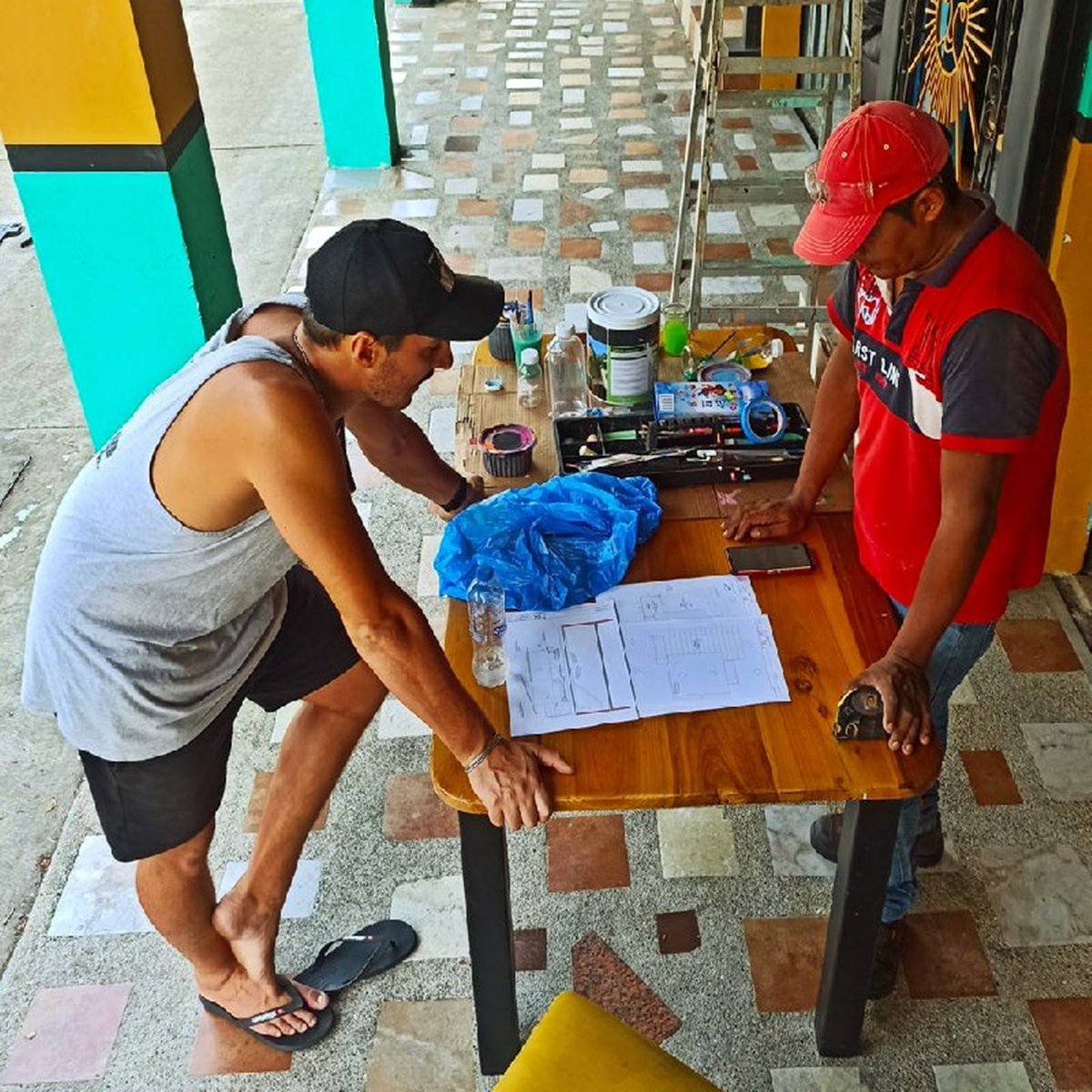 everythingecua's tweet photo. #Travel the world on a budget by #volunteering in CoCo Bongo Hostel #bahiadecaraquez #ecuador #volunteer #worldpackers #workaway #workexchange #travel #backpackers #backpackingecuador #cocobongohostel #coolhostels #hostels https://t.co/NulYnFgr7r