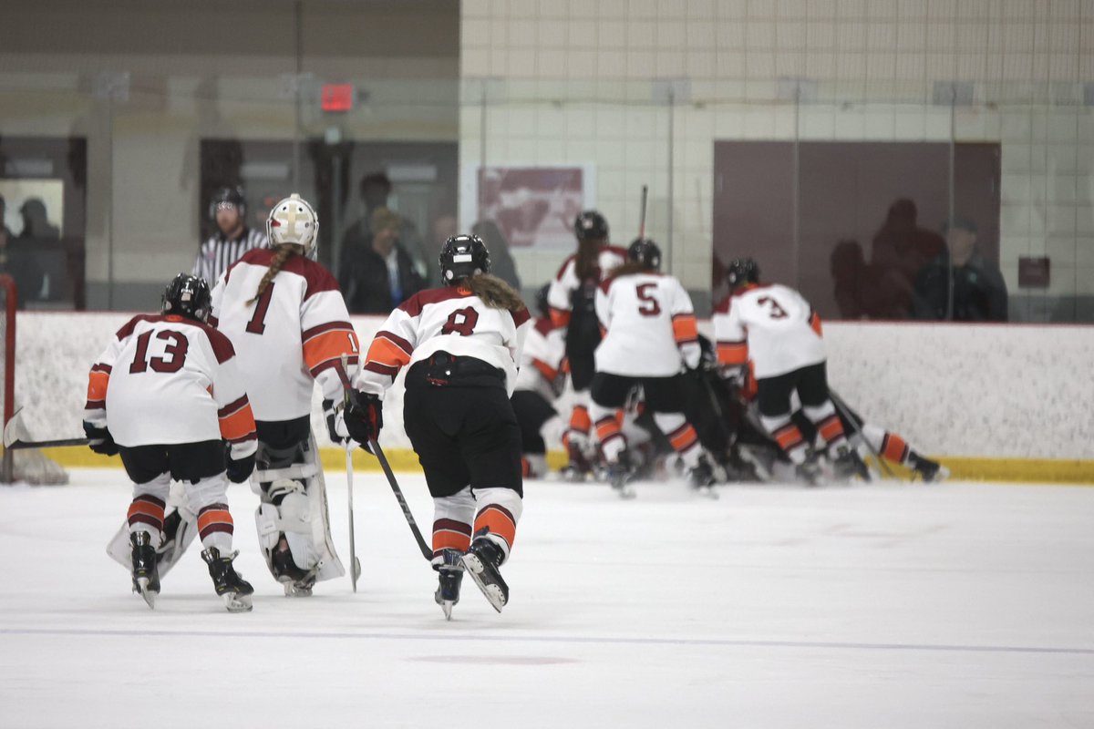 MN Youth State
15B

OMG White > Cannon River (3-2)

OMG’s Presley Allen (📸) scores in OT to send OMG on. 

FINAL (OT)

To see all scores from Girls’ State and pics from around the state tourney click here > bit.ly/3Tl7pdD