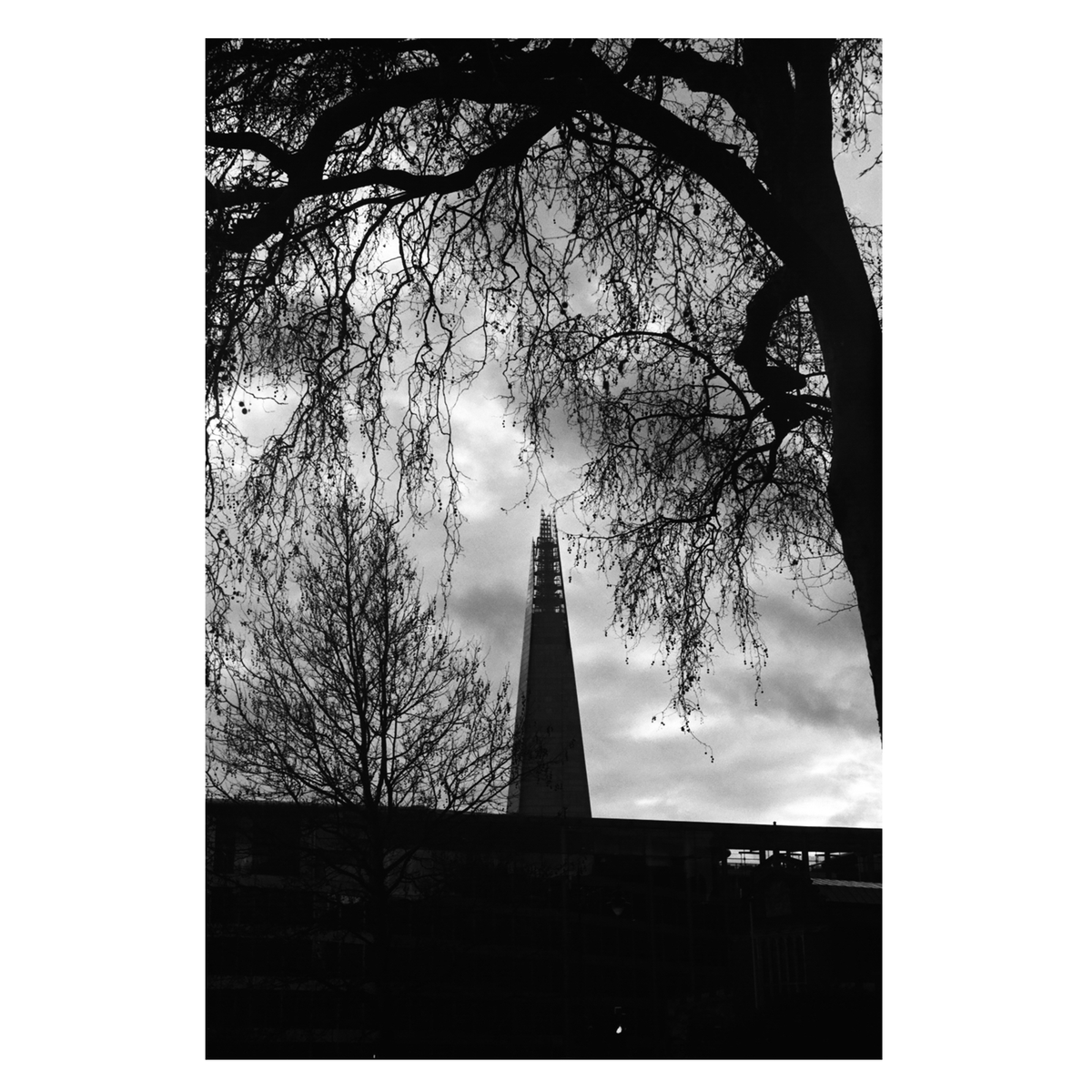 nickbrownfilms's tweet photo. Lundun
📷 Praktica LTL / Helios 44-2
🎞 Rollei Retro 400s
#kodak #lomography #ilford #photography #filmphotography #fomapan #tlr #twinlensreflex #blackandwhitephotography #london #londonphotography #mediumformat #35mm #montanus #rolleiflex #rollei #praktica https://t.co/aNtgFxmcXI