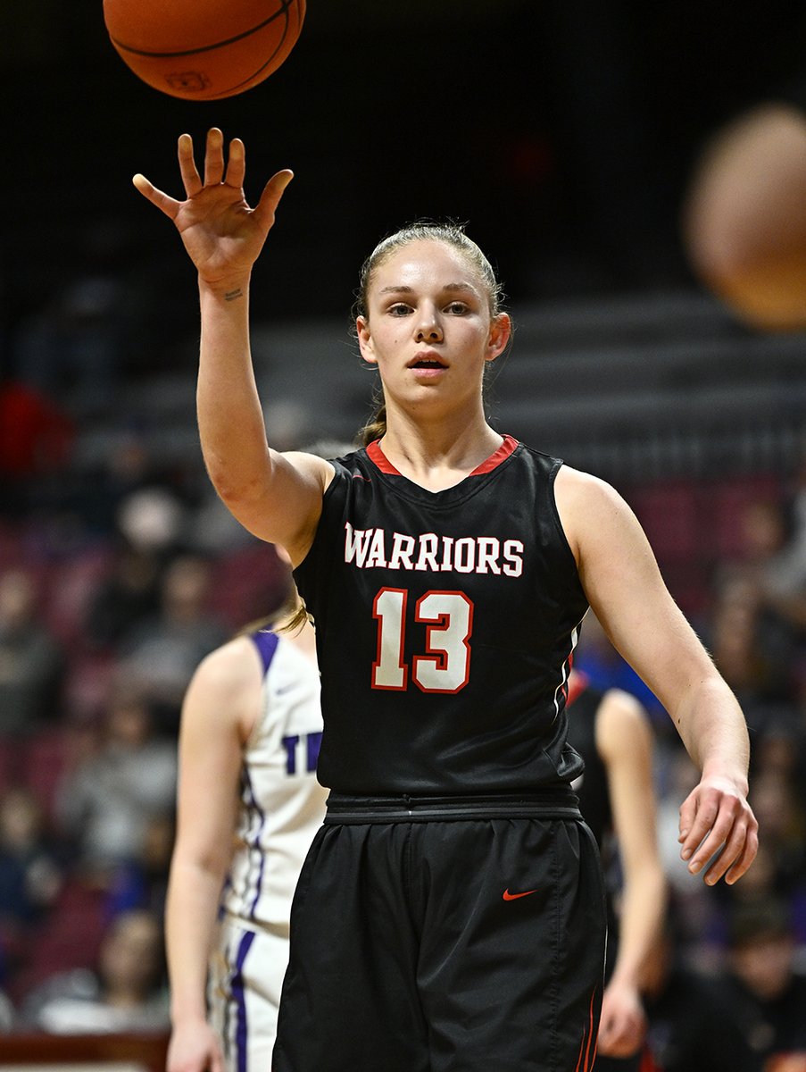 FINAL <a href="/MSHSL/">Minnesota State High School League</a> girls' basketball state tourney at Williams Arena

Class 1A semifinals
#3 BOLD over #2 Hayfield, 58-46. Kenzie Visser with 18 pts and 10 boards for <a href="/BOLD2534/">BOLD</a>

<a href="/LadyVikes/">Hayfield/Schaeffer Academy Lady Vikes</a> 
<a href="/GMacHoops/">Grant McGinnis</a>