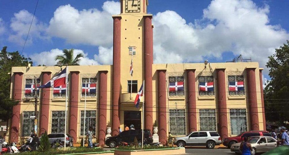 FranklinCordero's tweet photo. #últimahora Caso Tony Adames: Tribunal fija audiencia contra regidores de La Romana para el 23 de marzo próximo.
Detalles aquí https://t.co/G8nkjFqaDf
#tonyadames #laromana #Regidores @RescateDemo https://t.co/5dBgvB7ZwB