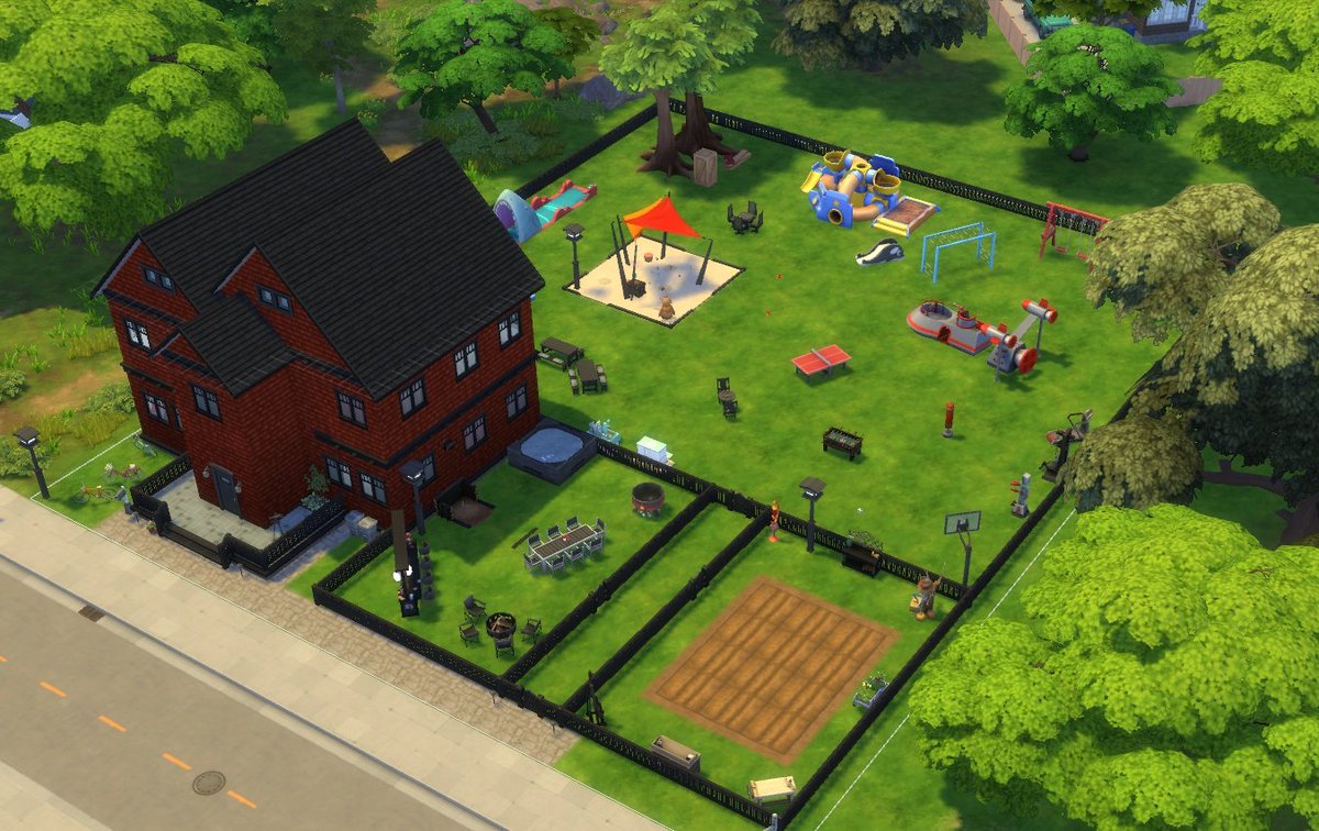 Runniuss's tweet photo. 4 bed 3 bath, and a laundry room! I really love this house I can't wait to move into it! #TheSims4Infants #TheSims4 #GrowingTogether #sims4update #sims4growingtogether #Sims4Infants #ShowUsYourBuilds https://t.co/9v1ScldpSr