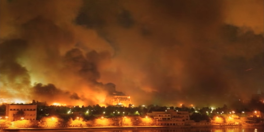 helenacobban's tweet photo. I wrote these reflections on the lasting impact the #InvasionOfIraq has on the world till today... https://t.co/QG6zitC0k9 https://t.co/pntJFv2WyY