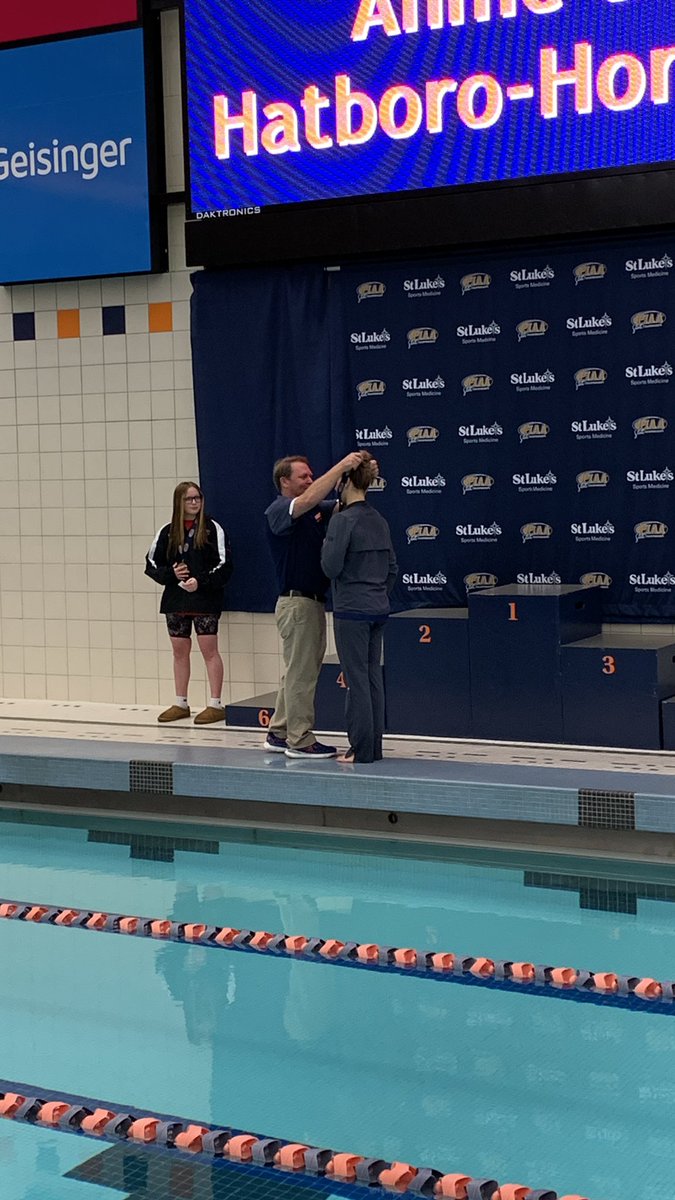 DTSDathletics's tweet photo. Way to go Callie! https://t.co/7bseBVkCez