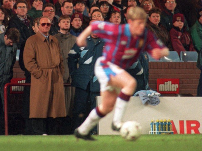 A very happy 83rd birthday to former Aston Villa manager Ron Atkinson   | | 
