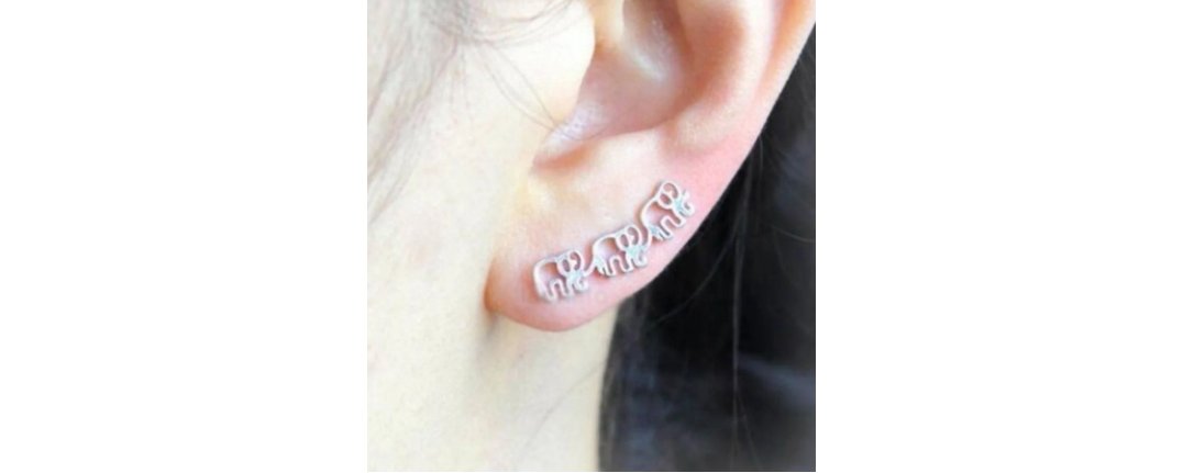 TrendingNowGift's tweet photo. Silver Elephant Ear Climber Earrings Stud Earrings Bohemian Elephant Jewelry #earrings #earclimber #earclimbers #earcrawlers #elephant #elephants #silverearrings #fashion #style #womensfashion #mercari
https://t.co/xWVhjU4Fge https://t.co/KqVpsjn4pJ